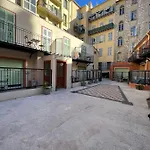 La Cour Du Centre Apartman *