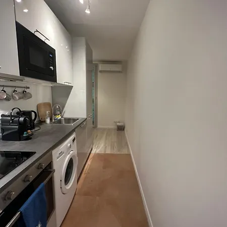 La Cour Du Centre * نيس