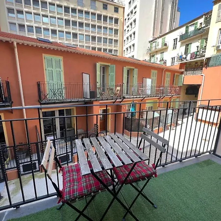 La Cour Du Centre * ニース